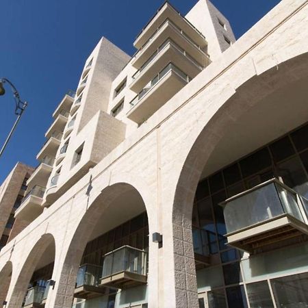 Exclusive Two-Bedroom Apartment With Parking 耶路撒冷 外观 照片